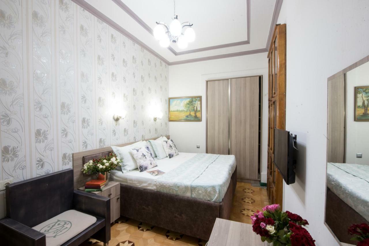 Votre Maison Ереван Екстериор снимка