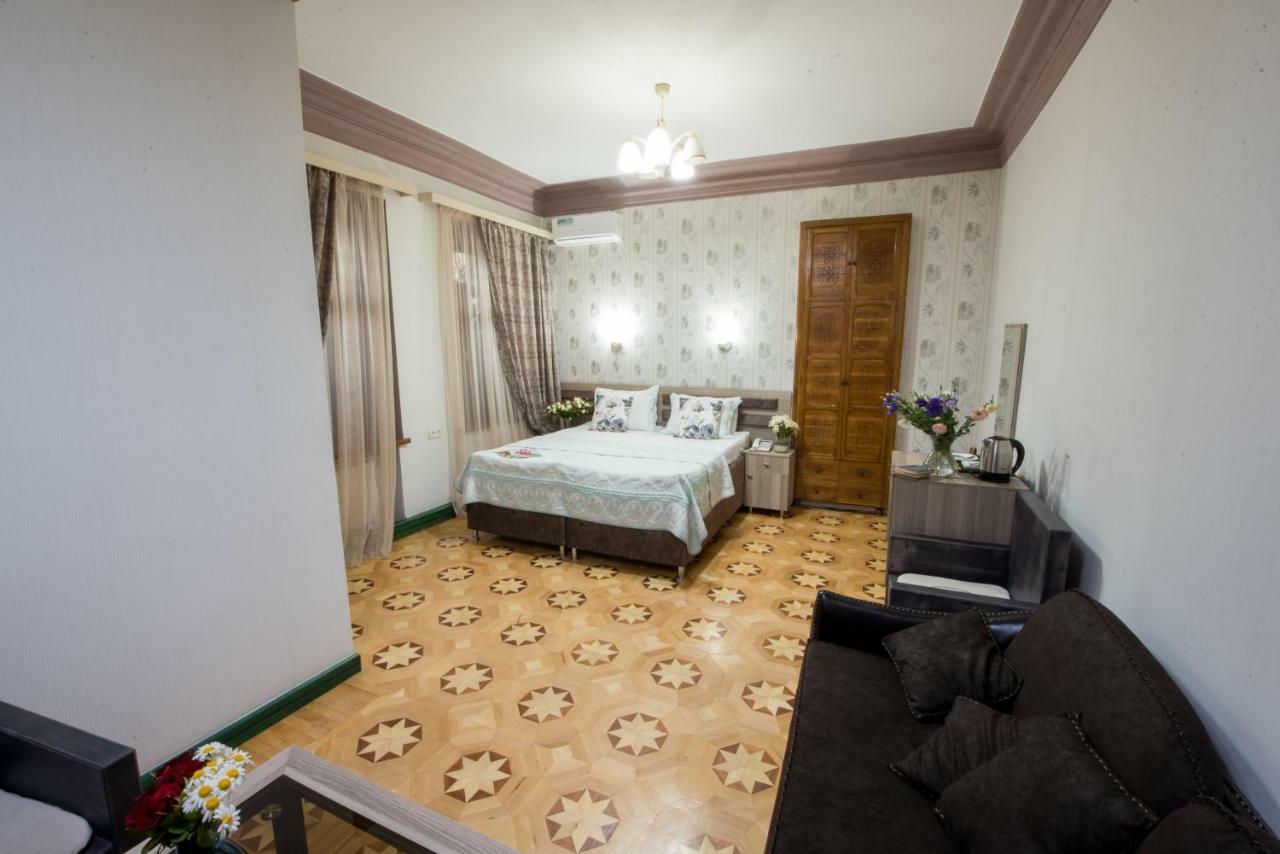 Votre Maison Ереван Екстериор снимка